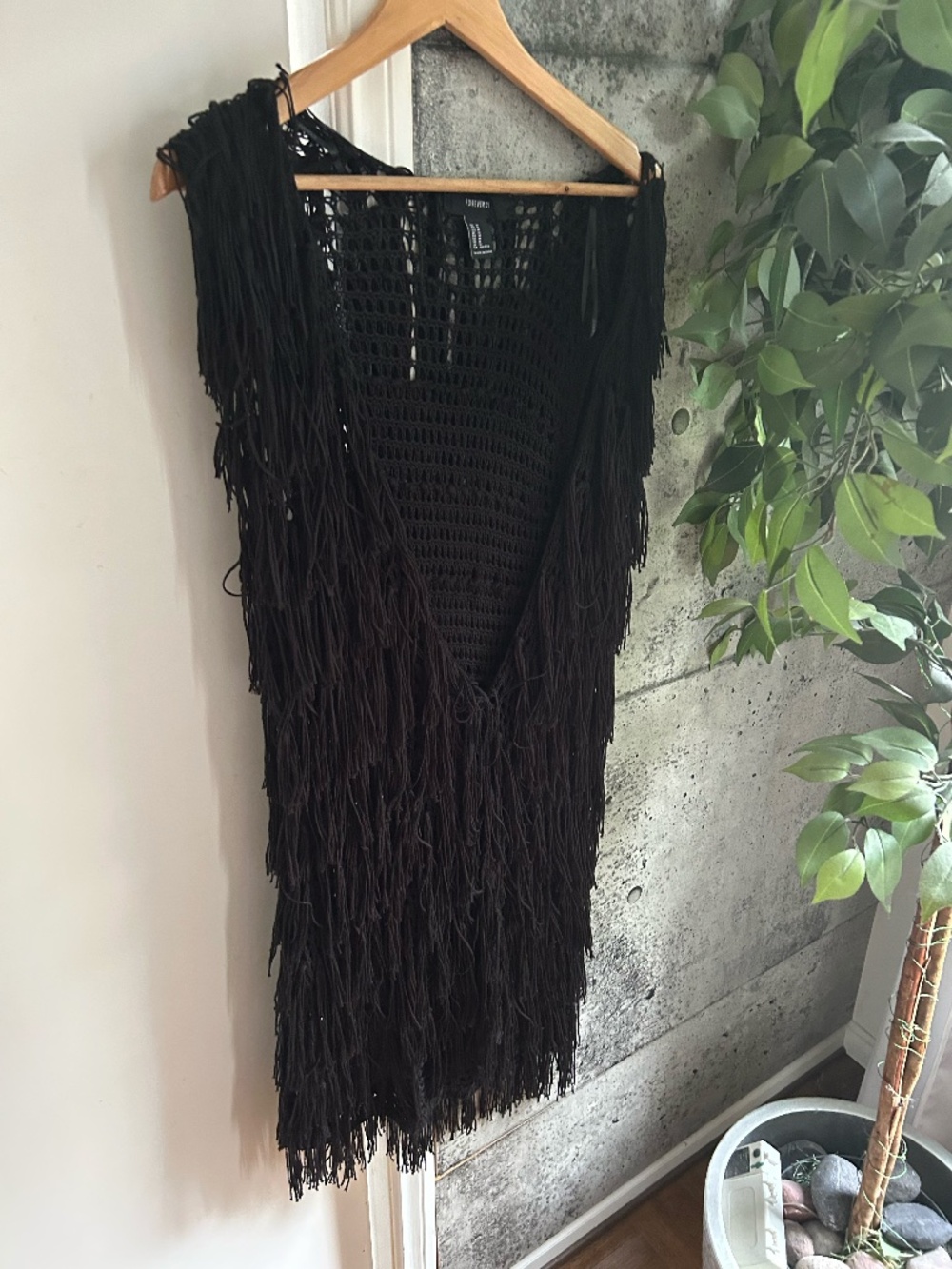 FABULOUS long shaggy vest. M-L